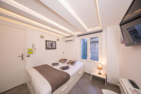 Bright 13m for 2 people in the city center